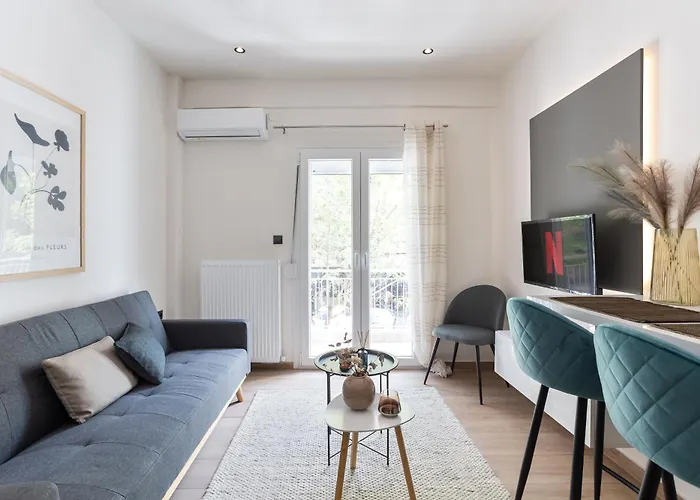 Downtown Stylish Apartment 2